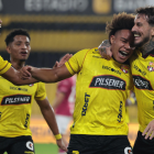 Darío Benedetto marcó el gol de la victoria de Barcelona SC ante Independiente del Valle al minuto 90+11.