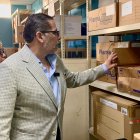 Juan Carlos Aveiga, ministro de Salud, dice que su gestión aumentó un 5 % el abastecimiento de medicinas.