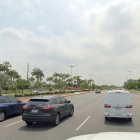 En este sector de la avenida Samborondón ocurrió el siniestro vial en el que una mujer murió atropellada por un conductor que huyó del lugar.