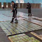 La Policía incautó 2.040 kilos de cocaína ocultos en cajas de banano en Puerto Bolívar.