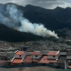 La columna de humo se divisó desde varios sectores del norte de Quito.