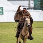 INTERCULTURAL EL CHAGRA ANDINO DEMUESTRA SU DESTREZAS EN EL RODEO, LAS COMPETENCIAS SE LAS REALIZAN EN MACAJE FECHA:01/04/2026 AG-PERIODISTA AG- AG-EXPRESO AG-GRANASA