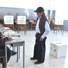 El CNE habilitó varios canales para que los electores consulten su recinto y junta electoral.