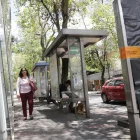 La parada ubicada en la Juan León Mera y Veintimilla, en La Mariscal, está grafiteada y sin vidrio.
