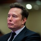 Elon Musk, empresario que también considera que hay que ser cauteloso en el desarrollo de la IA.