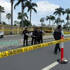 Agentes de la OIAT recrearon este 14 de septiembre el atropellamiento de Mónica Martinich en la avenida Samborondón.