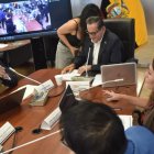Mercedes Caicedo presentó un oficio de excusa minutos antes del inicio de la sesión de la Comisión de Garantías Constitucionales.