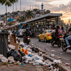 Referencial. Guayaquil enfrenta problemas de limpieza, transporte y movilidad que reflejan el deterioro de varios servicios urbanos.