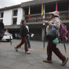 Nueve candidaturas están calificadas para correr por la alcaldía de Quito, ciudad con 2.7 millones de habitantes.