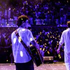 Integrantes de Hakuna Group Music durante una presentación en vivo