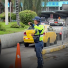 ATM controlará el carril exclusivo de buses en la Terminal Terrestre de Guayaquil.