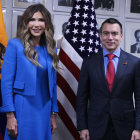 Daniel Noboa y Kristi Noem dialogaron en Nueva York sobre estrategias de seguridad y cooperación entre Ecuador y Estados Unidos.
