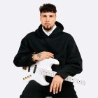 Dante Spinetta habla de Día 3, la pérdida de conexión humana, el avance de la inteligencia artificial y su deseo de cantar en Ecuador.