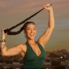 La brasileña, recordada por Ta Dominado, extendió su estadía hasta octubre para presentarse en circos.