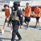 SNAI destituyó 265 funcionarios entre 2024 y 2026 en cárceles de Ecuador por faltas graves.