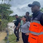 Tres ríos se desbordaron en Esmeraldas tras lluvias; comunidades de Eloy Alfaro reportan inundaciones.