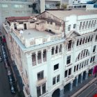 Técnicos municipales inspeccionaron edificaciones patrimoniales de Guayaquil para identificar daños y prevenir un mayor deterioro durante las lluvias.