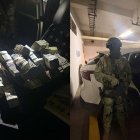 El dinero fue hallado en el interior de un vehículo estacionado en La Garzota, en el norte de Guayaquil.