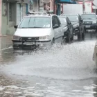 El Inamhi mantiene vigente la Advertencia Meteorológica N.° 77, que contempla un mayor riesgo entre la noche del 2 y la madrugada del 4 de octubre.