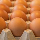 Comerciantes de Ambato y Cotopaxi reportaron una caída en las ventas y clientes que compran menos huevos tras el alza.