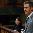 El presidente del Gobierno español, Pedro Sánchez, durante su intervención este viernes en el Congreso en Madrid.