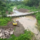 En Santa Elena ya son varias comunas donde se reportan ríos desbordados o a punto de colapsar tras las lluvias.