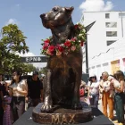 La escultura de Max se encuentra en la esquina de la avenida Isabel la Católica y Alfredo Mena, cerca de uno de los ingresos de la Politécnica Nacional.