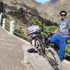 El ciclista José Ignacio Moreta cumple con su proyecto de llegar al Salar de Uyuni, desde Quito