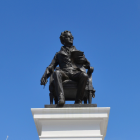El monumento de José Joaquín de Olmedo en Guayaquil.