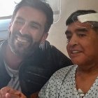 Leopoldo Luque (i) era el médico de Diego Armando Maradona (d).