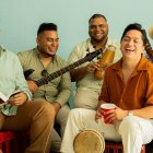 La Banda Brava convierte las historias, los ritmos y el lenguaje de Guayaquil en las ocho canciones de Del Corazón al Puerto.
