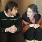 'Eterno resplandor de una mente sin memoria, dirigida por Michel Gondry, explora la memoria con una mezcla ciencia ficción, romance y drama.