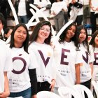 Jóvenes en Acción 2026: los participantes seleccionados podrán recibir dos pagos de $400 tras cumplir los requisitos y las actividades asignadas.