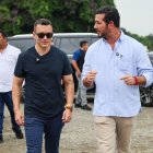 El presidente Daniel Noboa firmo el Decreto Ejecutivo para el programa Emprende Violeta Micro.