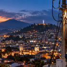 Referencia. Los recientes cortes de luz en Quito y otras ciudades reavivaron las dudas ciudadanas sobre la continuidad del servicio eléctrico en Ecuador.