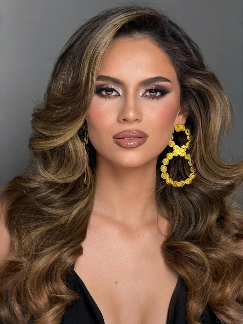 Damaris Arianna Ortiz Naula, candidata al CNB Ecuador 2026 por Cuenca.