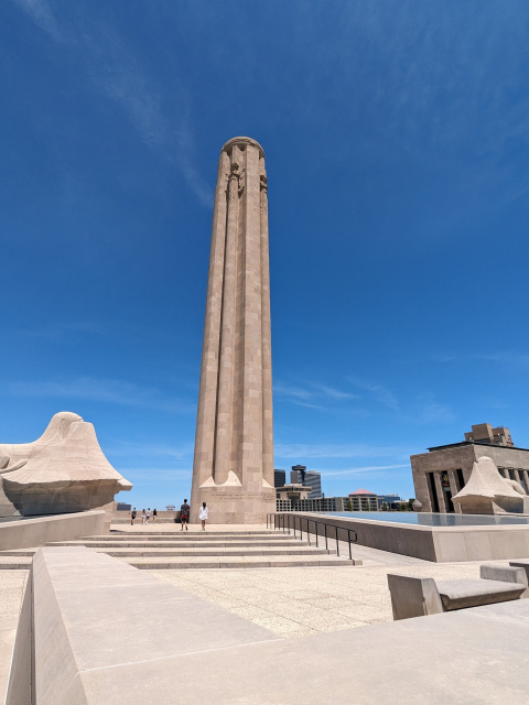 Liberty Memorial Tower de Kansas City.