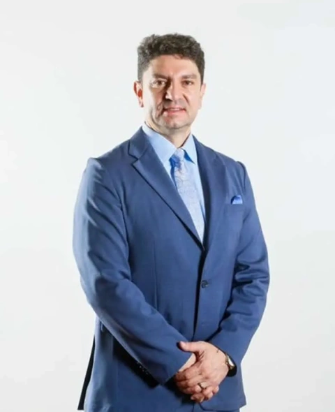 Gonzalo Callejas, nuevo gobernador de Tungurahua, fue concejal de Ambato y ha desarrollado parte de su trayectoria en el sector empresarial y productivo de la provincia.