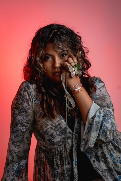 La artista guayaquileña grabó su primer tema oficial junto a Bryan Zambrano y contó con la colaboración de Raúl Chávez, de Manteca Latin Jazz.