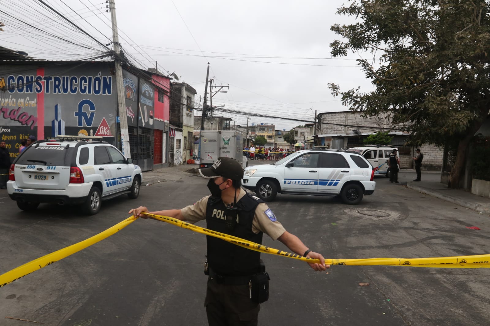 Un hombre fue asesinado a tiros en una furgoneta en Guayaquil