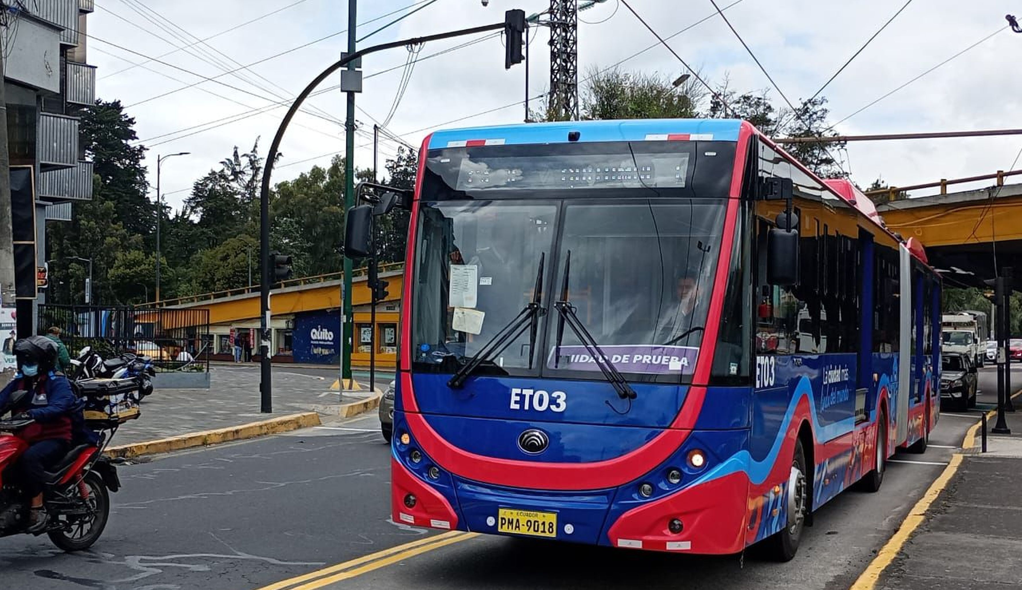 Quito aplica cambios en el transporte público por marchas del 12 de octubre